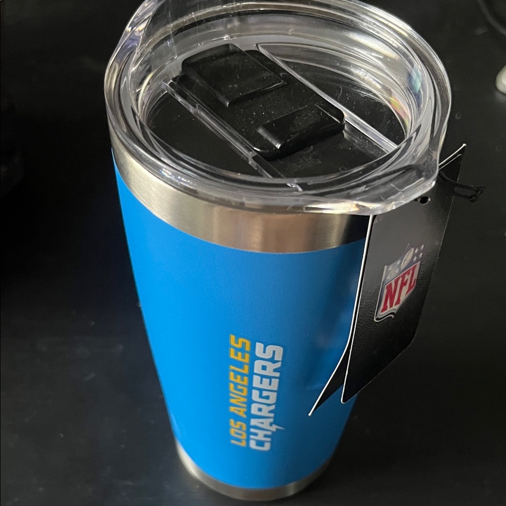 Igloo LA Chargers Tumbler 20 oz NFL Cold Hot